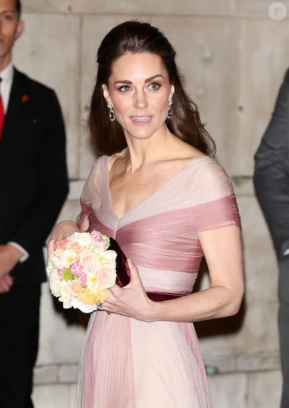 Catherine (Kate) Middleton, duchesse de Cambridge à la sortie du dîner de gala "100 Women in Finance" au profit des écoles pour la santé mentale au Victoria and Albert Museum de Londres, Royaume Uni, le 13 février 2019. Backgrid UK/ Bestimage