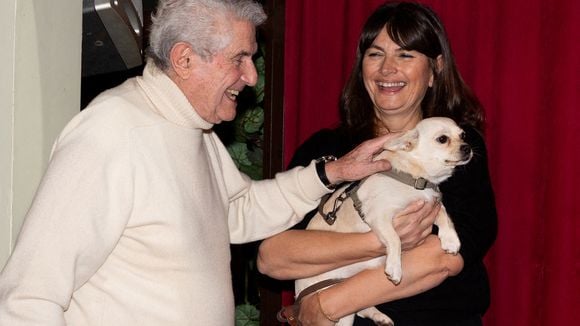 Claude Lelouch et Valérie Perrin : le couple de sortie dans une belle adresse de Montmartre avec d'autres grands noms du cinéma français