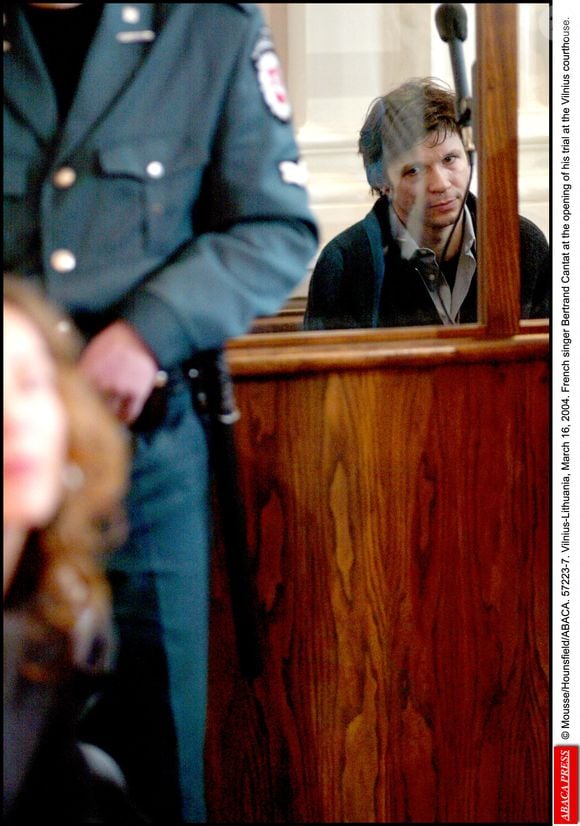 Le chanteur français Bertrand Cantat à l'ouverture de son procès au palais de justice de Vilnius. © Mousse/Hounsfield/ABACA