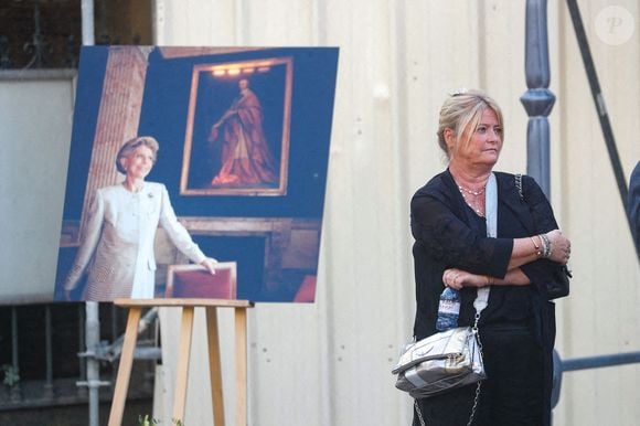 ""J'ai pu lui dire qu'elle aurait dû m'en parler, on a pu parler de beaucoup de choses, c'est assez étonnant comme moment"

Marina Carrère d'Encausse (Fille de la défunte) - Obsèques de l'académicienne Hélène Carrère d'Encausse en l'église Saint-Germain-des-Près à Paris. Le 11 août 2023