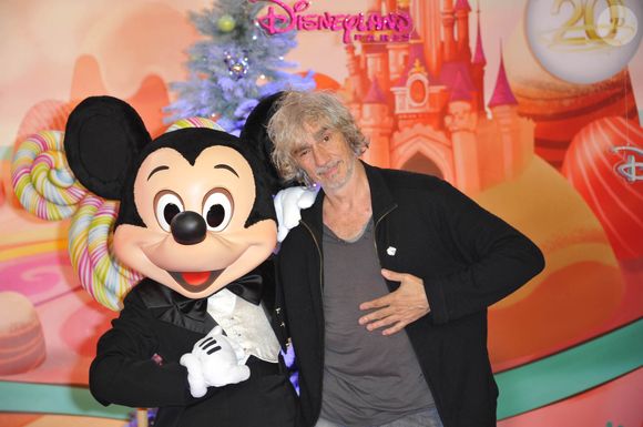 Louis Bertignac - Lancement de la parade de Noël a Disneyland Paris. Le 10 novembre 2012. ©Bestimage