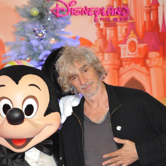 Louis Bertignac - Lancement de la parade de Noël a Disneyland Paris. Le 10 novembre 2012. ©Bestimage