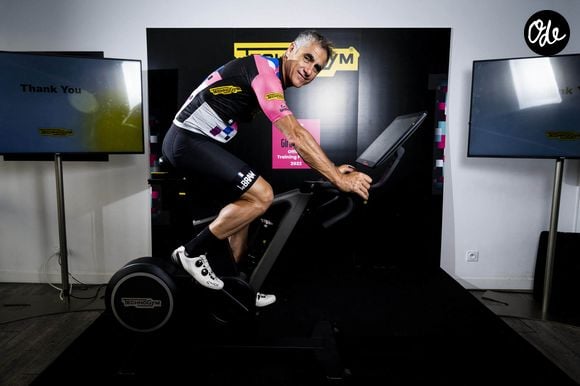 Présentation du vélo d'appartement Technogym Ride par Laurent Jalabert à Paris le 17 mai 2022. JB Autissier / Panoramic / Bestimage