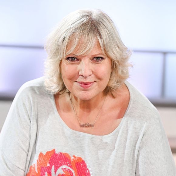 Info - L’animatrice Laurence Boccolini quitte France Télévisions - Exclusif - Laurence Boccolini lors de l'enregistrement de l'émission Vivement dimanche présentée par M.Drucker aux studios Rive Gauche, à Paris, France, le 1er octobre 2025. Diffusion sur France 3 le 9 novembre 2025. © Guillaume Gaffiot/Bestimage