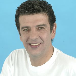 A Paris en France, Thierry Gilardi posant le 10 novembre 2004. ©Bestimage