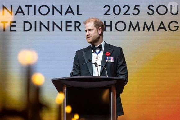 Le prince Harry prononce un discours lors du dîner hommage national de True Patriot Love à Toronto, le jeudi 6 novembre 2025. The Canadian Press/ABACAPRESS.COM//Eduardo Lima