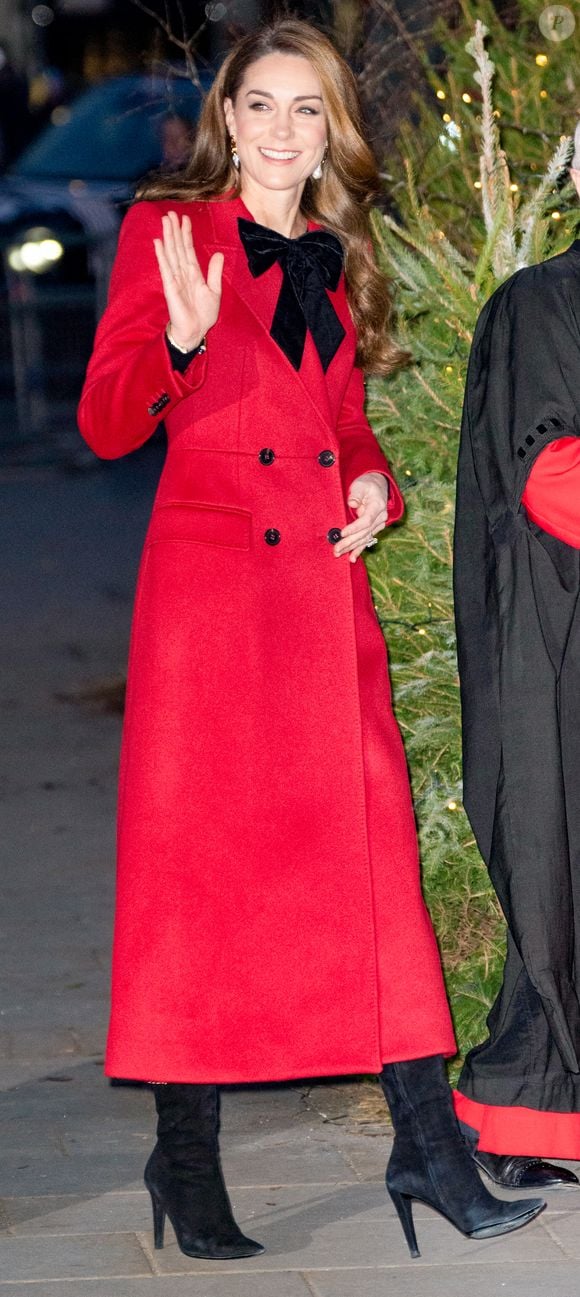 Catherine (Kate) Middleton, princesse de Galles, assiste au service Together At Christmas Carol à l'abbaye de Westminster à Londres, Royaume-Uni, le 6 décembre 2024. © Justin Goff/GoffPhotos/Bestimage