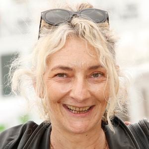Corinne Masiero - Photocall lors du Festival de la Fiction de La Rochelle. Le 18 septembre 2021. © Christophe Aubert via Bestimage