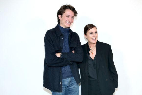 Jean Arnault et Maria Grazia Chiuri posent à la fin du Défilé de Mode Dior, Prêt-à-porter Automne / Hiver 2025-2026 dans le cadre de la Fashion Week de Paris, France, le 04 Mars 2025. 

© Bertrand Rindoff / Bestimage
