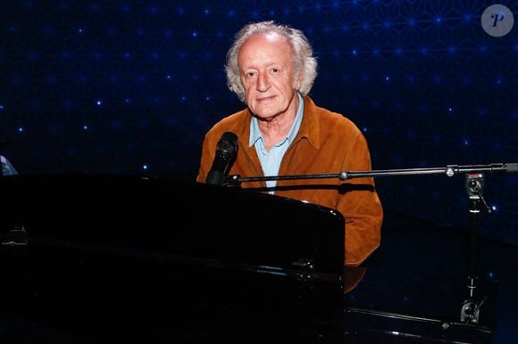 Exclusif -  Didier Barbelivien - Backstage - Enregistrement de l'émission "La boîte à secrets N°18" à Paris, présentée par Faustine Bollaert et diffusée le 12 janvier 2024 sur France 3
© Christophe Clovis / Bestimage