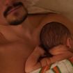 "Mon nouveau monde" : Juan Arbelaez est papa pour la première fois, l'ex-mari de Laury Thilleman partage les premières photos avec son bébé