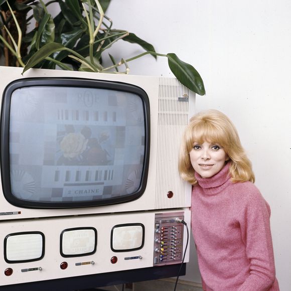 Archives - En France, Mireille Darc posant le 23 avril 1970. Photographe : Michel Ristroph via Bestimage