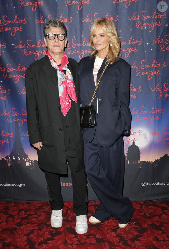 Exclusif - Marc Lavoine (co-producteur du spectacle) et sa compagne Adriana Karembeu lors de la générale du spectacle musical "Les Souliers Rouges" au Casino de Paris, le 24 janvier 2025.
© Guirec Coadic/Bestimage