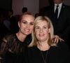Laeticia Hallyday et Hélène Darroze partagent une belle histoire d’amitié fondée sur des valeurs communes. Toutes deux mamans de filles adoptées au Vietnam, elles ont ainsi su s’allier autour de l’association "La Bonne Étoile".

Exclusif - Laeticia Hallyday et Hélène Darroze - Le Prix Clarins pour l'enfance fête son anniversaire et récompense sa nouvelle femme de cœur Laeticia Hallyday pour son association La Bonne Étoile à l'hôtel Salomon de Rothschild à Paris, France. © Borde-Jacovides/Bestimage