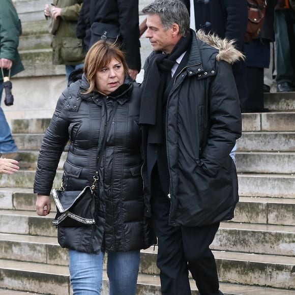 Michèle Bernier et Bruno Gaccio - Sortie des obsèques de François Cavanna au Père Lachaise à Paris. Le 6 février 2014

AGENCE / BESTIMAGE