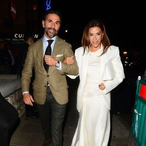 L'actrice américaine Eva Longoria est tout sourire alors qu'elle est photographiée avec son mari, Jose Baston, lors de l'afterparty de la première mondiale de Victoria Beckham" qui s'est tenue à Londres.
Backgrid UK/ Bestimage