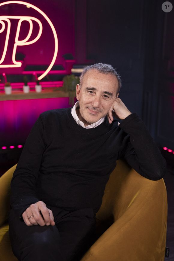 Exclusif - Rendez-vous avec Elie Semoun dans les locaux de Webedia lors d'une interview pour Purepeople à Levallois-Perret le 19 mars 2024. © Cyril Moreau/Bestimage