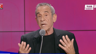 "Ni la prod', ni les gens de France Télévisions" : Après ses propos dans Quelle époque !, Thierry Ardisson s'en prend à la production