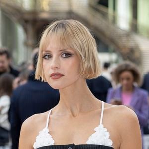 Angèle au Front Row du défilé de mode féminine Chanel printemps-été 2025 lors de la Fashion Week de Paris (PFW), au Grand Palais, à Paris, France, le 1er october 2024. © Olivier Borde/Bestimage