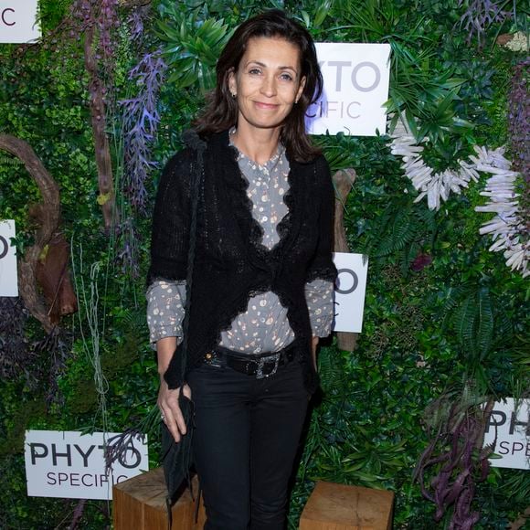 La comédienne s’est retirée trois jours dans un monastère bouddhiste.

Adeline Blondieau - Soirée de lancement des produits Phyto Specific de la marque Phyto à la Pause Parisienne à Paris suivie d'un showcase de G. Dourdan, le 19 novembre 2019. © Pierre Perusseau/Bestimage