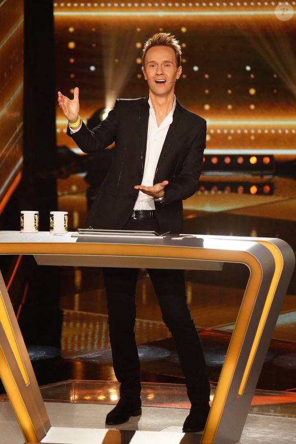 Exclusif - Cyril Feraud - Enregistrement de l'émission "100% logique" présentée par C. Feraud et qui sera diffusée le 25 octobre 2025 sur France 2 au studio du Lendit à Saint-Denis, France, le 14 mars 2025. © Christophe Clovis/Bestimage
