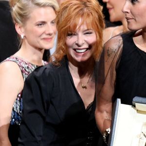 Julia Ducournau, Mylène Farmer - Cérémonie de clôture du 74e Festival International du Film de Cannes, le 17 juillet 2021. © Borde-Jacovides-Moreau/Bestimage