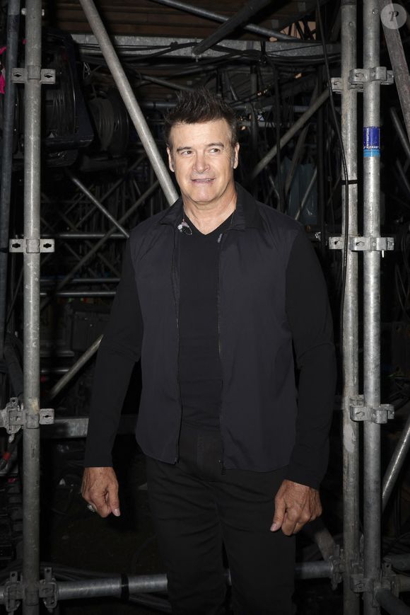 Exclusif - Roch Voisine - Backstage lors de l'enregistrement de l'émission "La fête de la Musique" à Reims le 21 juin et diffusée le 22 juin à 21h10 sur France 2 et sur France.tv. Une soirée inédite, mise en scène et chorégraphié par K.Ouali, avec plus de 40  artistes en live. Ils seront accompagnés par les danseurs de la troupe du Paradis Latin. Une soirée de fête rythmée par des medleys, des duos exceptionnels, les tubes du moment et les talents d'aujourd'hui et de demain.
© Jack Tribeca / Jeremy Melloul / Bestimage