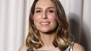 Laury Thilleman, récemment aperçue avec Paul Mirabel se livre  : "Quand il y a une connexion avec quelqu'un..."