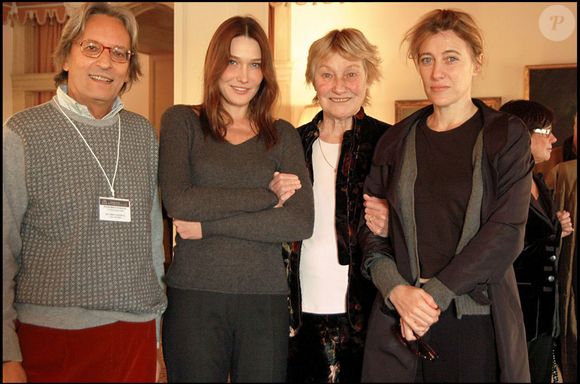 Marisa Bruni-Tedeschi et ses filles, Carla et Valeria, à Venise le 3 novembre 2009.