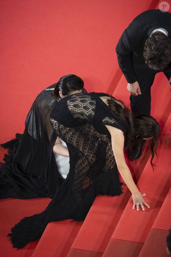 Marion Cotillard - Montée des marches du film " Roma elastica " lors du 79ème Festival International du Film de Cannes, le 20 mai 2026.

© Camilla Canalini / Bestimage