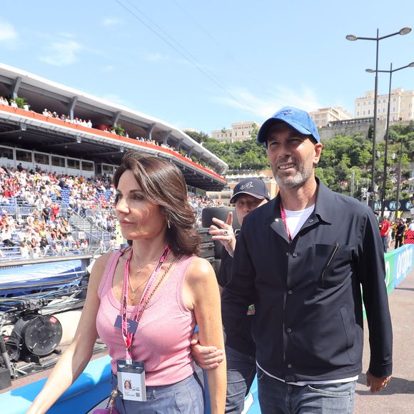 Zinedine et Veronique Zidane - Les célébrités dans les paddocks la veille du Grand Prix de Formule 1 (F1) de Monaco le 24 mai 2025.
© Jean-François Ottonello / Nice Matin / Bestimage