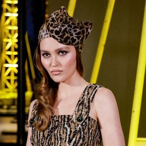 Lily-Rose Depp au photocall du défilé Chanel Collection Femme Prêt-à-Porter Automne/Hiver 2026-2027 lors de la Fashion Week de Paris (PFW) au Grand Palais, à Paris, France, le 9 mars 2026. © Olivier Borde/Bestimage