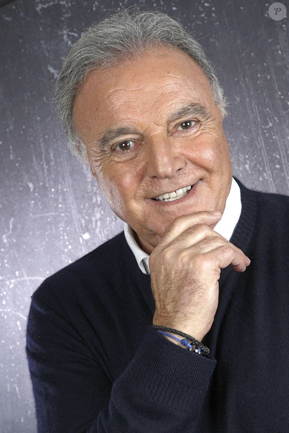 Portrait de Alain Afflelou lors de l'enregistrement de l'émission "Chez Jordan de Luxe" à Paris. le 7 novembre 2023
© Cédric Perrin / Bestimage