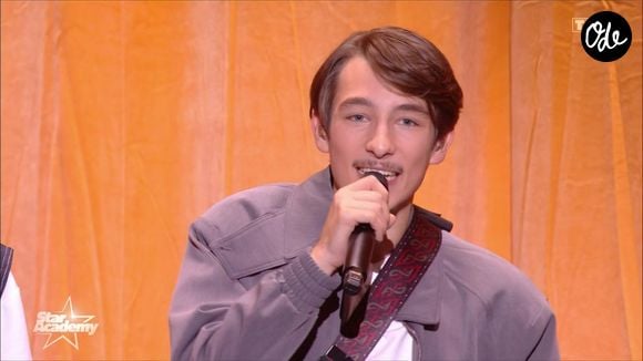 Pour son premier prime, il interprète Le Temps de Tayc en duo avec Morgan.

Antoine fait partie de la nouvelle promotion de la "Star Academy". Capture d'écran TF1
