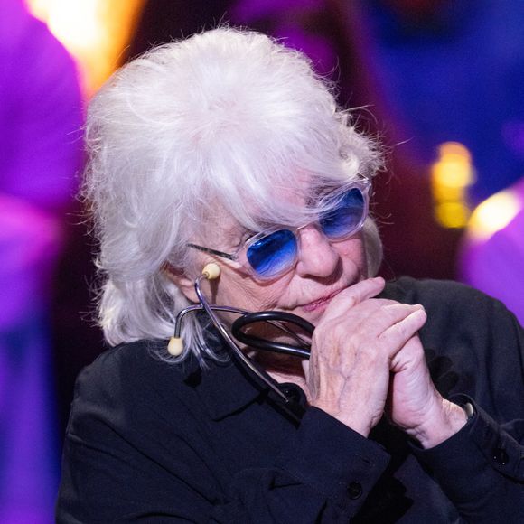 Exclusif - Catherine Lara lors de l'enregistrement de l'émission "La Boîte à secrets", présentée par F.Bollaert et diffusée le 9 janvier 2026 sur France 3, dans les studios du Lendit à Saint-Denis, France, le 2 décembre 2025. © Cyril Moreau/Bestimage