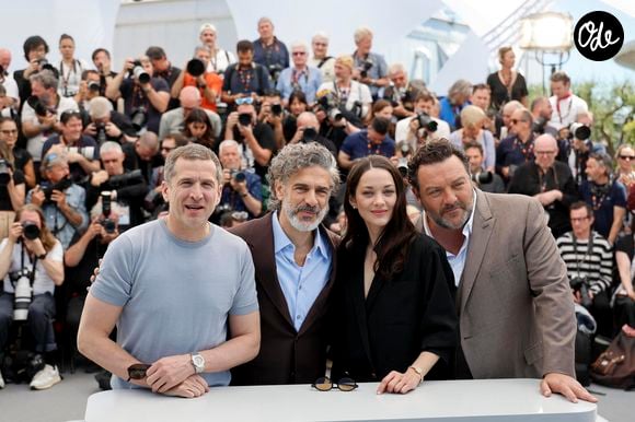 Le réalisateur Guillaume Canet, Leonardo Sbaraglia, Marion Cotillard and Denis Ménochet au photocall du film "Karma" lors du 79ème Festival International du Film de Cannes (12 - 23 mai 2026), le 16 mai 2026. 
© Jacovides / Moreau / Bestimage