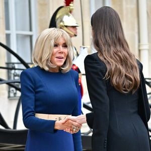 Le président français Emmanuel Macron et Brigitte Macron reçoivent son Altesse Royale le prince héritier du royaume de Jordanie, Hussein ben Abdallah, et sa femme, Son Altesse Royale la princesse Rajwa Al Hussein à l'Elysée, le 8 octobre 2025.
© Christian Liewig / Bestimage