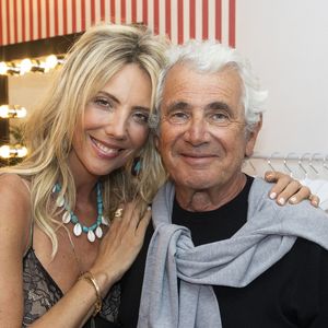 Exclusif - Isaure Le Faou, la compagne de L.Voulzy, et Michel Boujenah (directeur artistique du festival) - Laurent Voulzy en concert sur la scène du théâtre de Verdure lors du 41ème Festival de Ramatuelle, le 9 août 2025.
© Cyril Bruneau / Bestimage