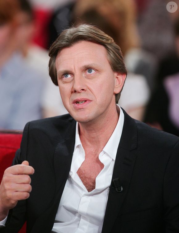 Archive - Claude Francois JR - Emission "Vivement dimanche" à Paris, le 29 février 2012.  © JLPPA / Bestimage