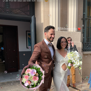 Agathe Auproux s'est mariée avec son compagnon du côté de Nice le samedi 29 mars 2025.
Crédit : Instagram/alixdebeer