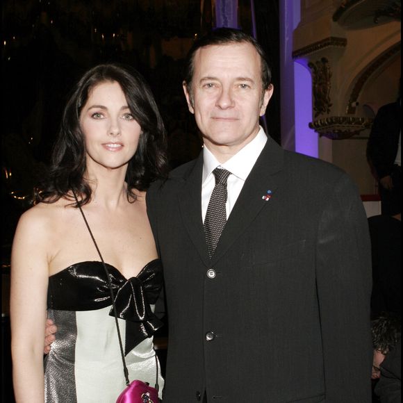 Cristiana Reali et Francis Huster à la 19e nuit des Molières 2005.

RINDOFF-GUIREC / BESTIMAGE