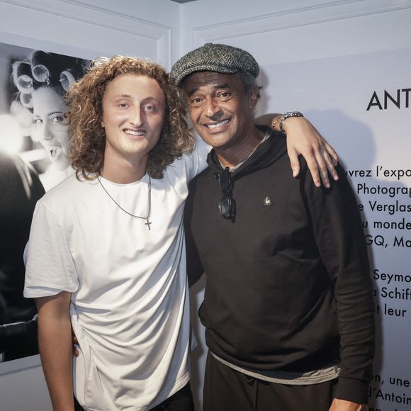 Si on est assez éloigné du genre musical de Yannick Noah, il a apprécié la création de son fils puisqu’il a liké sa publication

Exclusif - Joalukas Noah et son père Yannick Noah - Isabelle Camus a organisé pour son ami photographe Antoine Verglas, le vernissage de l'exposition éphémère de ses photographies à la Galerie La Hune en partenariat avec YellowKorner le 4 juillet 2023. © Jack Tribeca/Bestimage