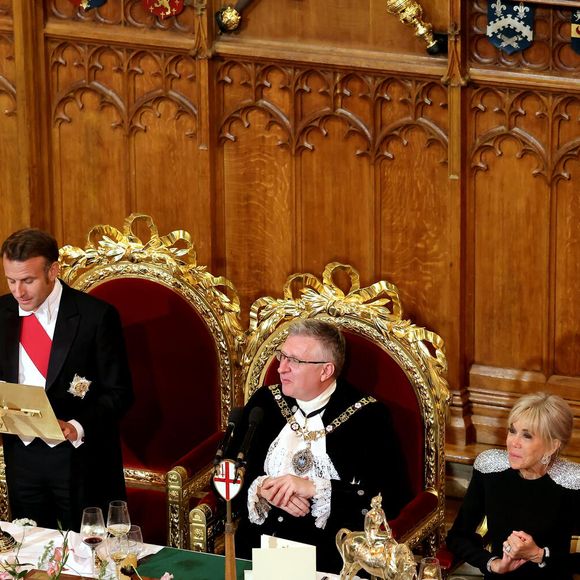 Rachida Dati, Ministre de la Culture, La duchesse de Gloucester, Le président Emmanuel Macron, Alastair King, lord maire de Londres, Brigitte Macron, Le prince Richard, duc de Gloucester lors d’un banquet d’état à Guildhall, Londres le 9 juillet 2025. Le couple présidentiel français est en voyage officiel au Royaume Uni pour trois jours.

© Dominique Jacovides / Bestimage