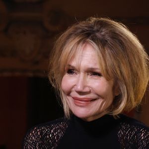 Exclusif - Clémentine Célarié lors de l'enregistrement de l'émission "Olympiascope" au théâtre Antoine, présentée par B.Montiel et diffusée le 2 mai 2025 sur Olympia TV, au théâtre Antoine à Paris, France, le 18 février 2025. © Denis Guignebourg/Bestimage