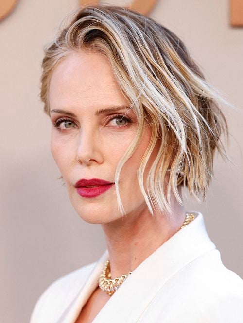 Charlize Theron : après de nombreuses expériences amoureuses, dont une avec Sean Penn, l'actrice affirme ne plus vouloir "vivre avec quelqu’un"