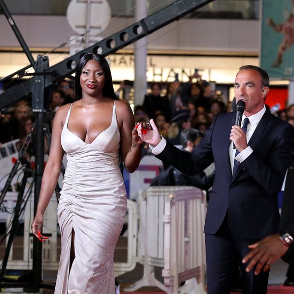 Aujourd’hui, tout est apaisé entre eux, et ils se retrouveront ce soir lors de la 27e cérémonie diffusée sur TF1.

Aya Nakamura et Nikos Aliagas - 21ème édition des NRJ Music Awards au Palais des festivals à Cannes le 9 novembre 2019. © Dominique Jacovides/Bestimage