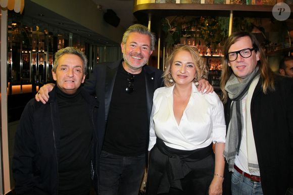 Une rencontre inattendue, provoquée par une personnalité du petit écran, a finalement changé le cours de leur histoire.

Jonathan Bermudes (David & Jonathan), Jérôme Anthony, Anastasia Gai et Christophe Guillarmé - Personnalités à la soirée Révélation des étoiles à l'hôtel Renaissance Paris Arc de Triomphe le 2 mars 2026.

© Philippe Baldini / Bestimage