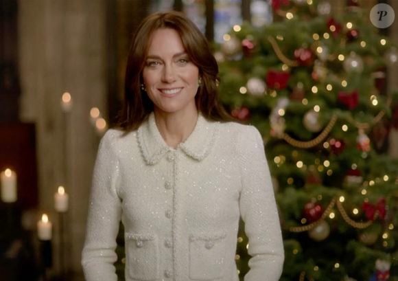 Toutefois le jour de Noël, le code vestimentaire étant très strict, tous les invités de Charles III doivent êtres tirés à quatre épingles à en croire l'experte royale Jennie Bond pour "The Sun".

Info - Kate Middleton annonce avoir terminé son traitement de chimiothérapie -