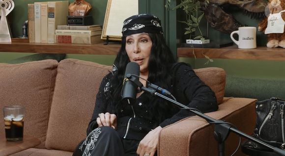 Cher dans le podcast de Dax Shepard