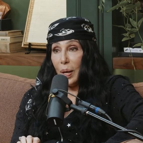Cher dans le podcast de Dax Shepard